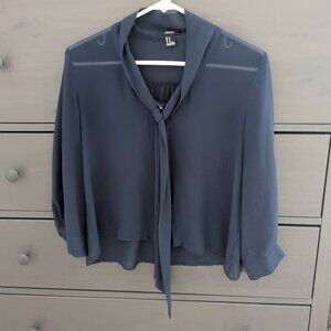 Forever 21 blue blouse with bow tie detail